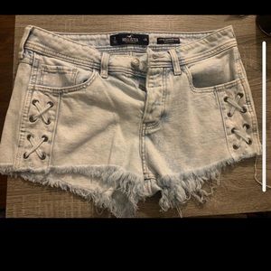 Hollister shorts size 7